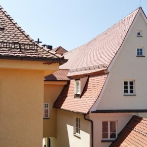 Mansardengebäude