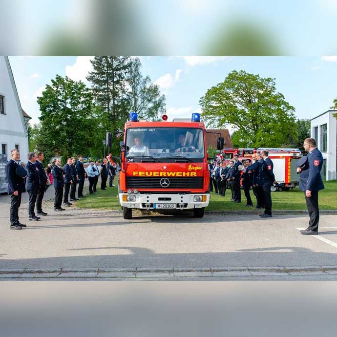 Abschied vom LF 8/6 – Ein Stück Feuerwehrgeschichte verlässt Emersacker