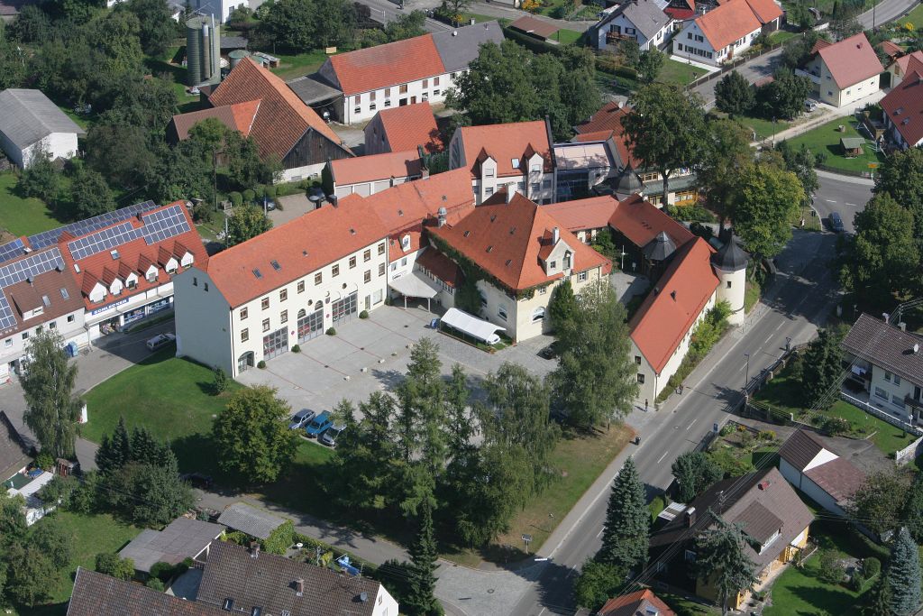 Luftbild Schloss Emersacker